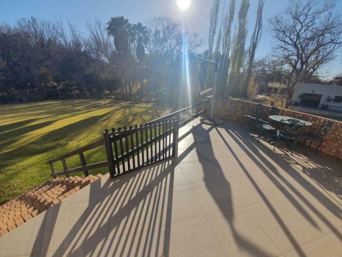 Leach Lodge Kuruman Exteriér fotografie