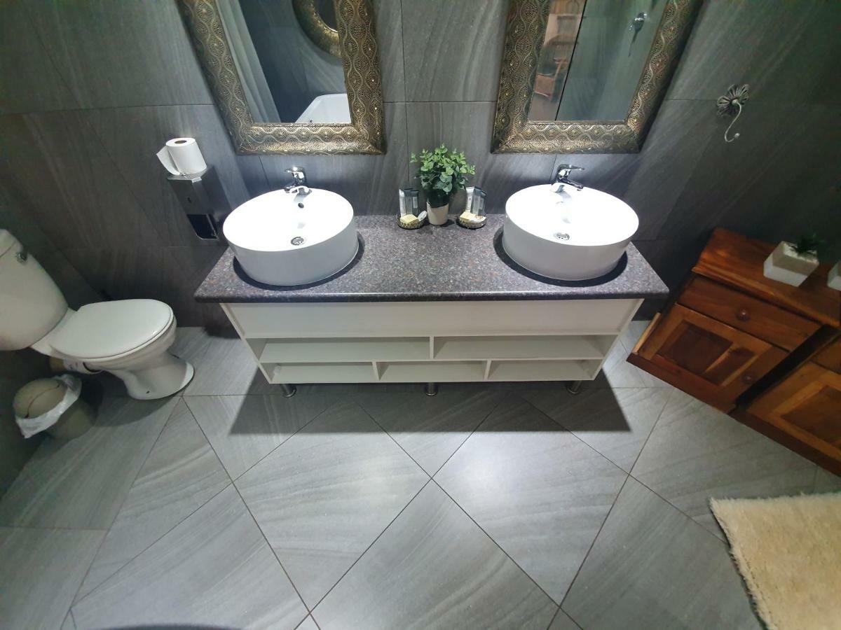 Leach Lodge Kuruman Exteriér fotografie