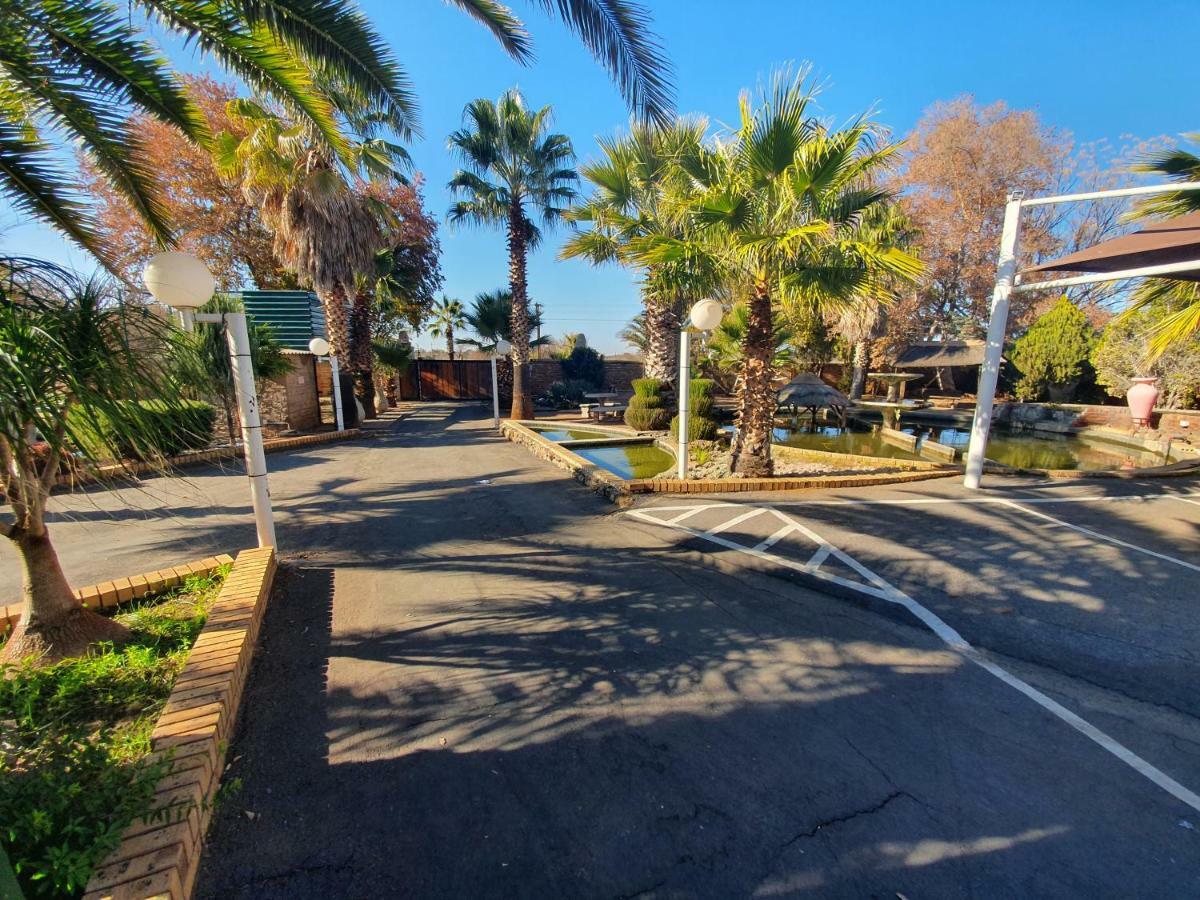Leach Lodge Kuruman Exteriér fotografie